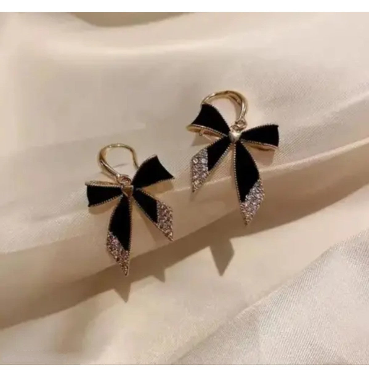 Bow Korean earrings