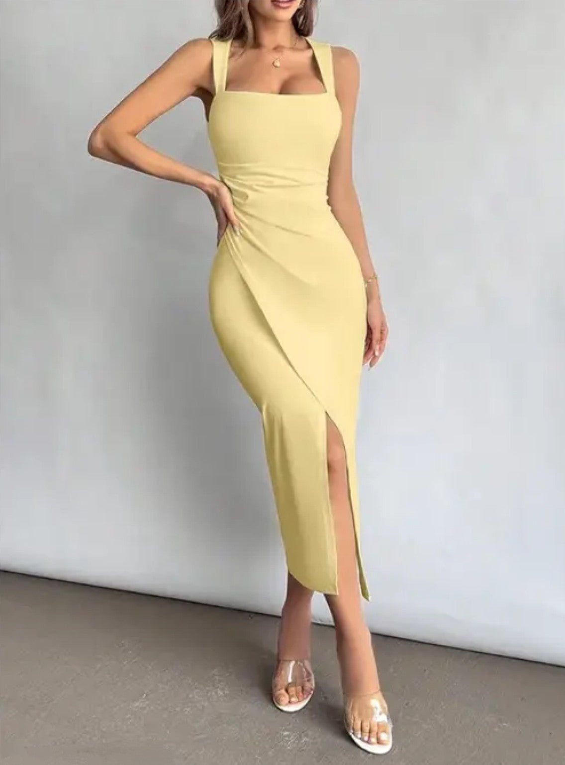 Slit Dress đź’›
