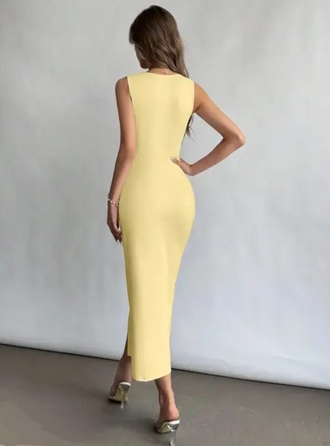 Slit Dress đź’›
