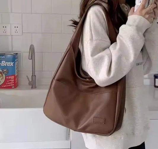 SHOULDER BAG 🎒